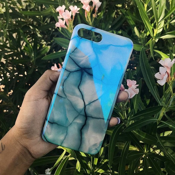 iPhone 7/8 Case NEW Green Tan Marble Print Silicone Glossy Cover - Picture 1 of 6